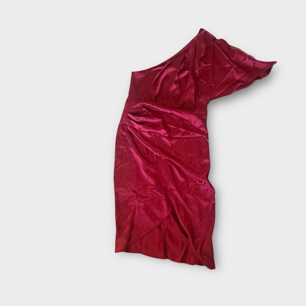NEW Cupshe red satin faux wrap one shoulder midi dress - Picture 2 of 11